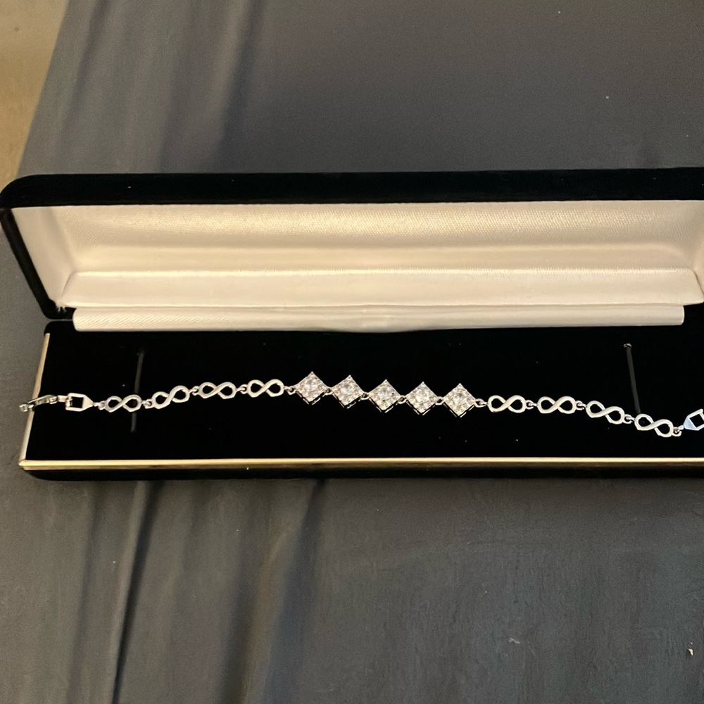 Rhinestone bracelet